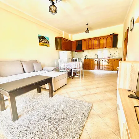 N&e 1 In Durres, Beach. Apartmán Durrës
